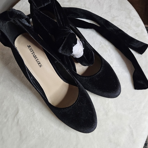 Black velvet block heal with lace up leg - Picture 3 of 7